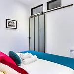 Guestready - Magnifique Studio Near Eiffel Tower